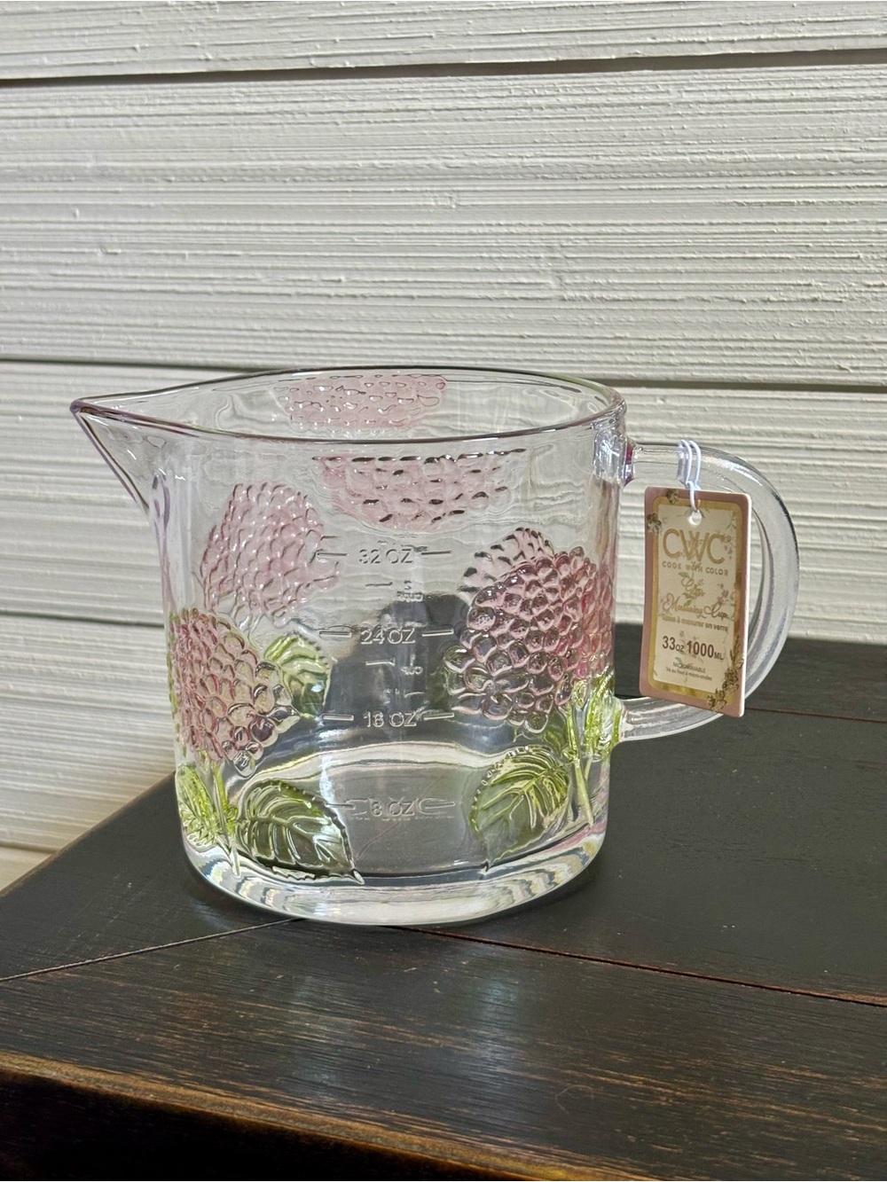 CWC Glass Measuring Cup 33oz ~ 4 Cups Pink HYDRANGEA Design NEW Microwaveable